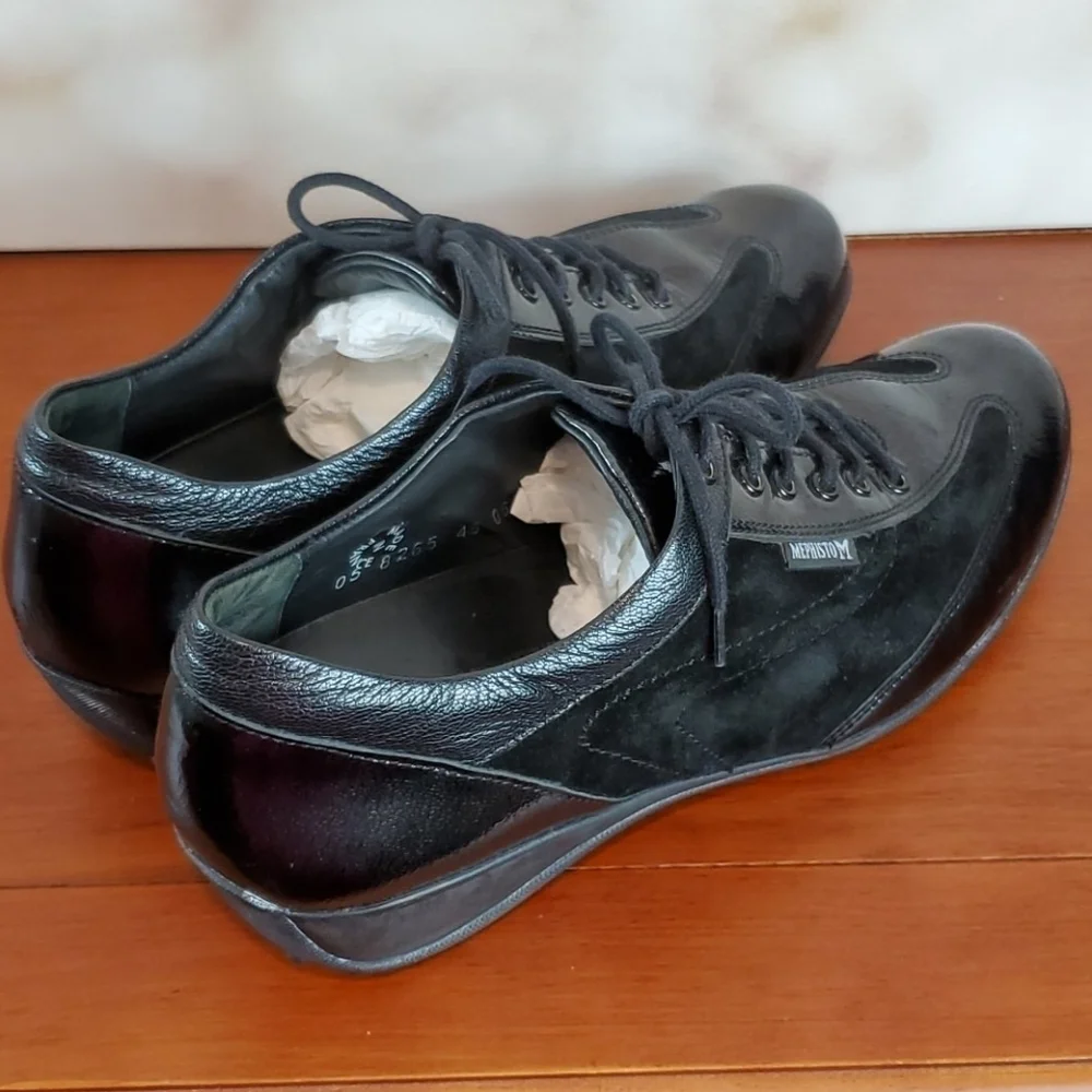 Mephisto black suede
